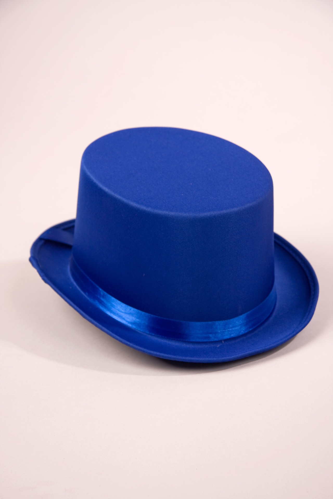 Zylinder mit Samtberzug, blau