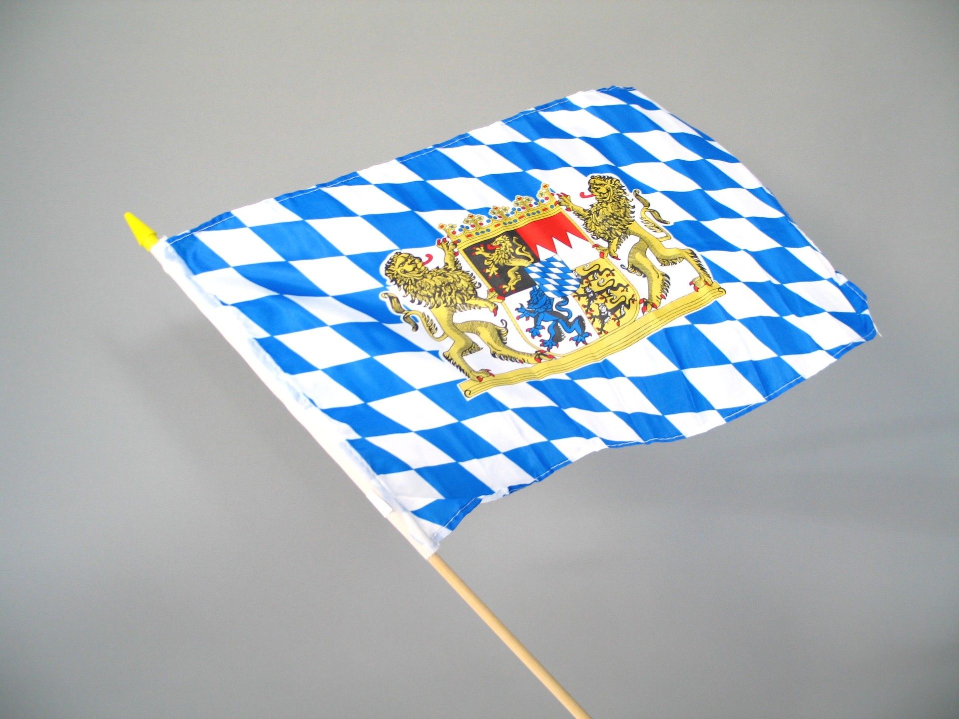 Stockfahne Freistaat Bayern, ca. 30 x 45 cm