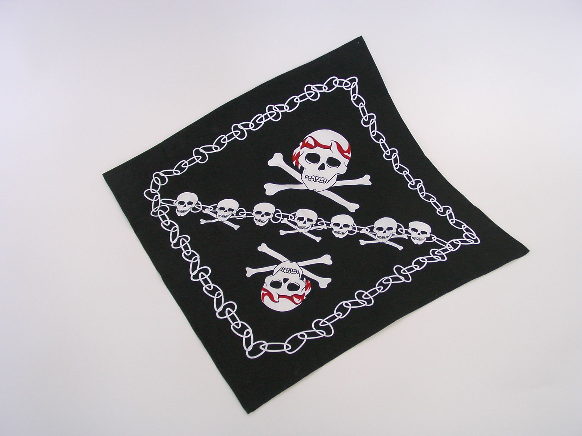 Bandana mit Piratendruck, ca. 55x55 cm, schwarz