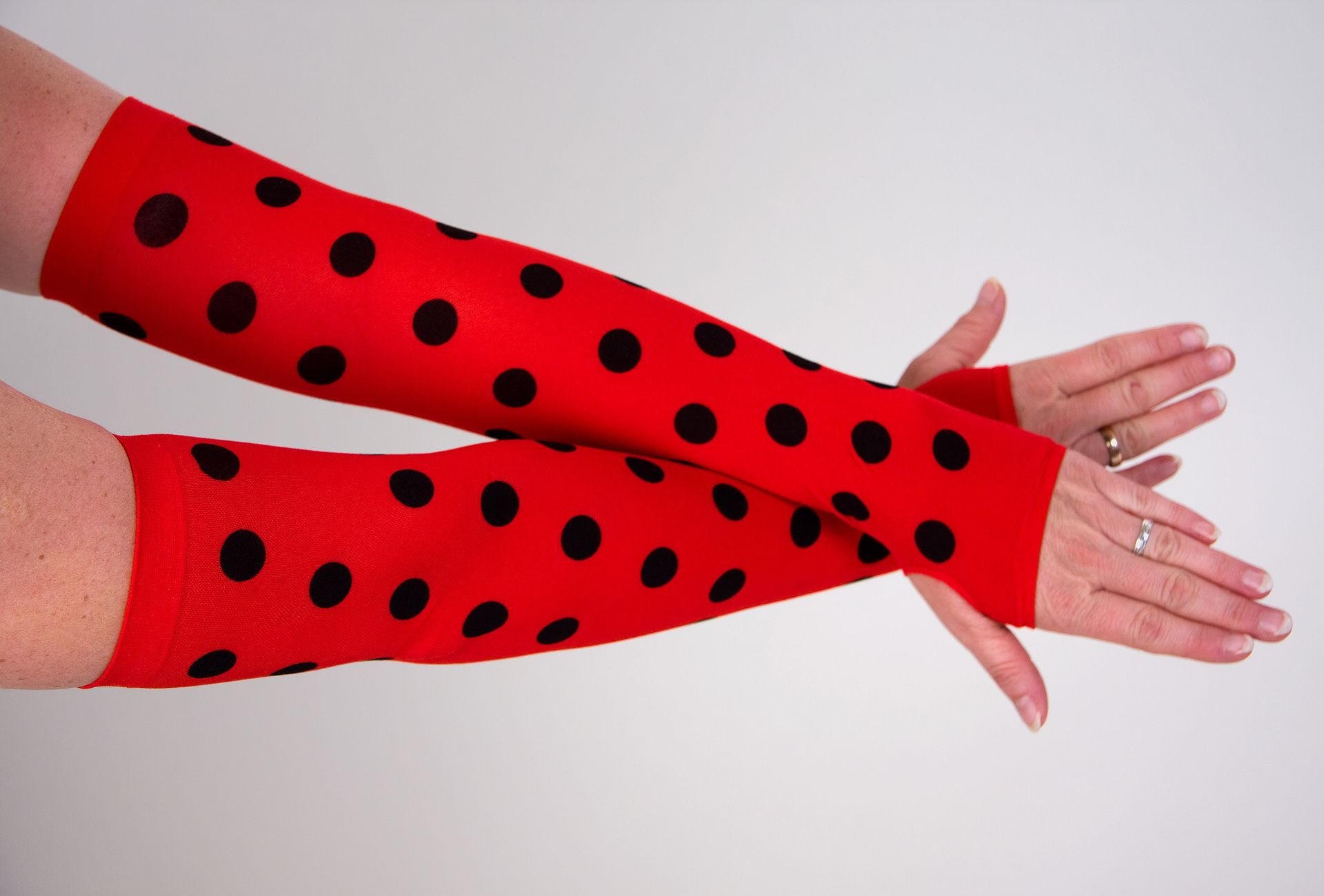 fingerlose Marienkfer-Armstulpen