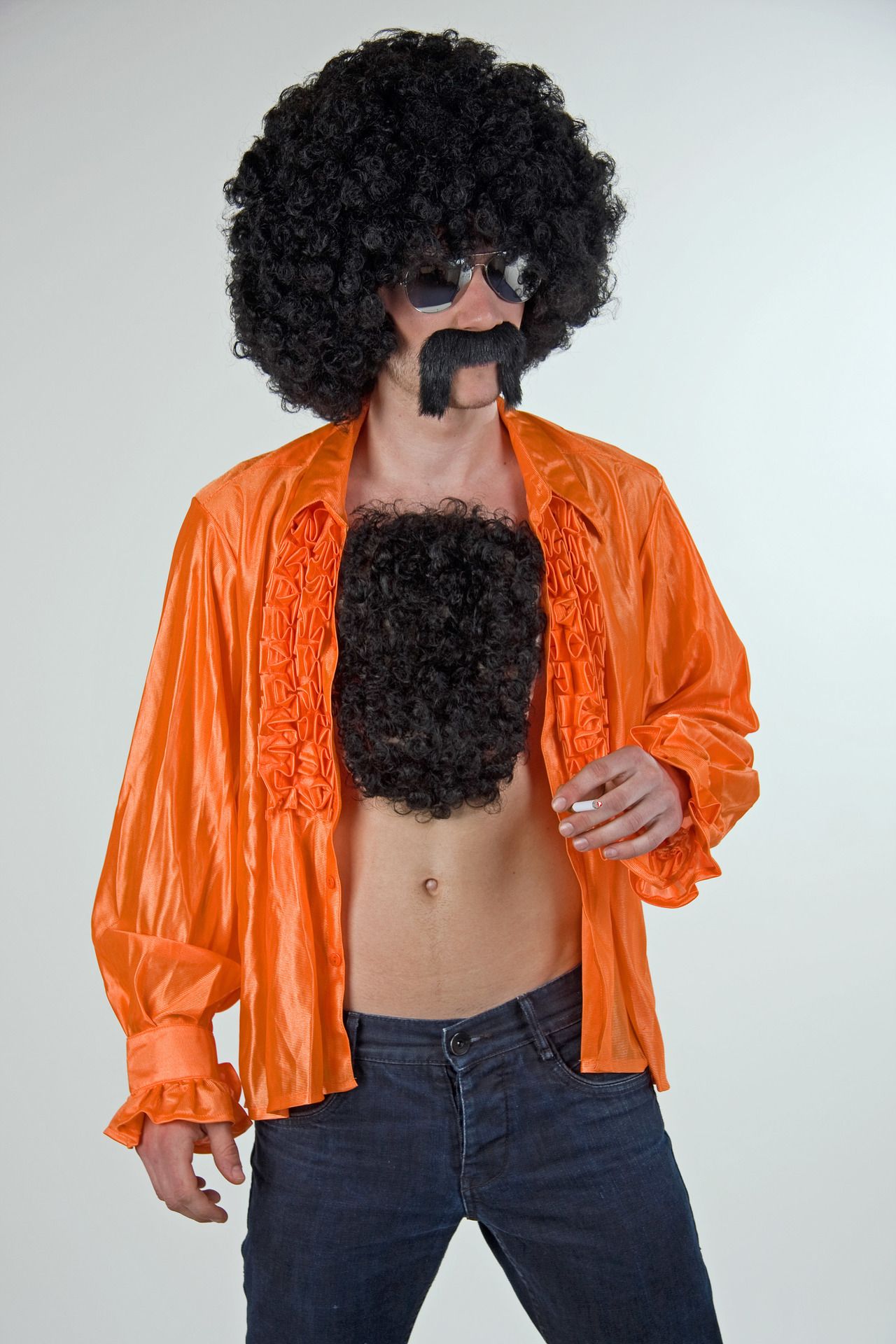 Brusthaartoupet schwarz